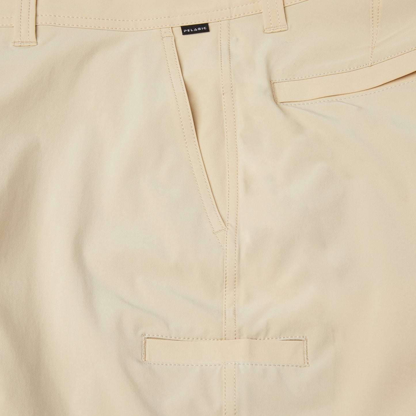 Pelagic Top Pick | Hybrid Shorts 20" - Mako