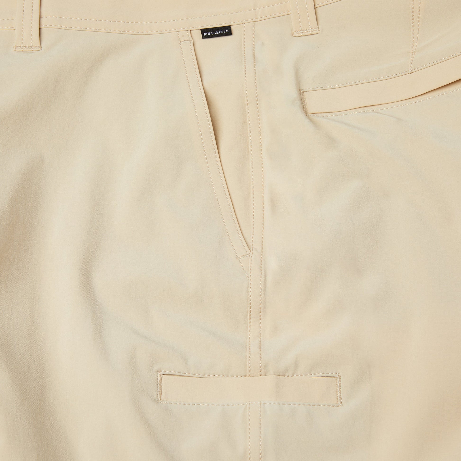 Pelagic Top Pick | Hybrid Shorts 20" - Mako