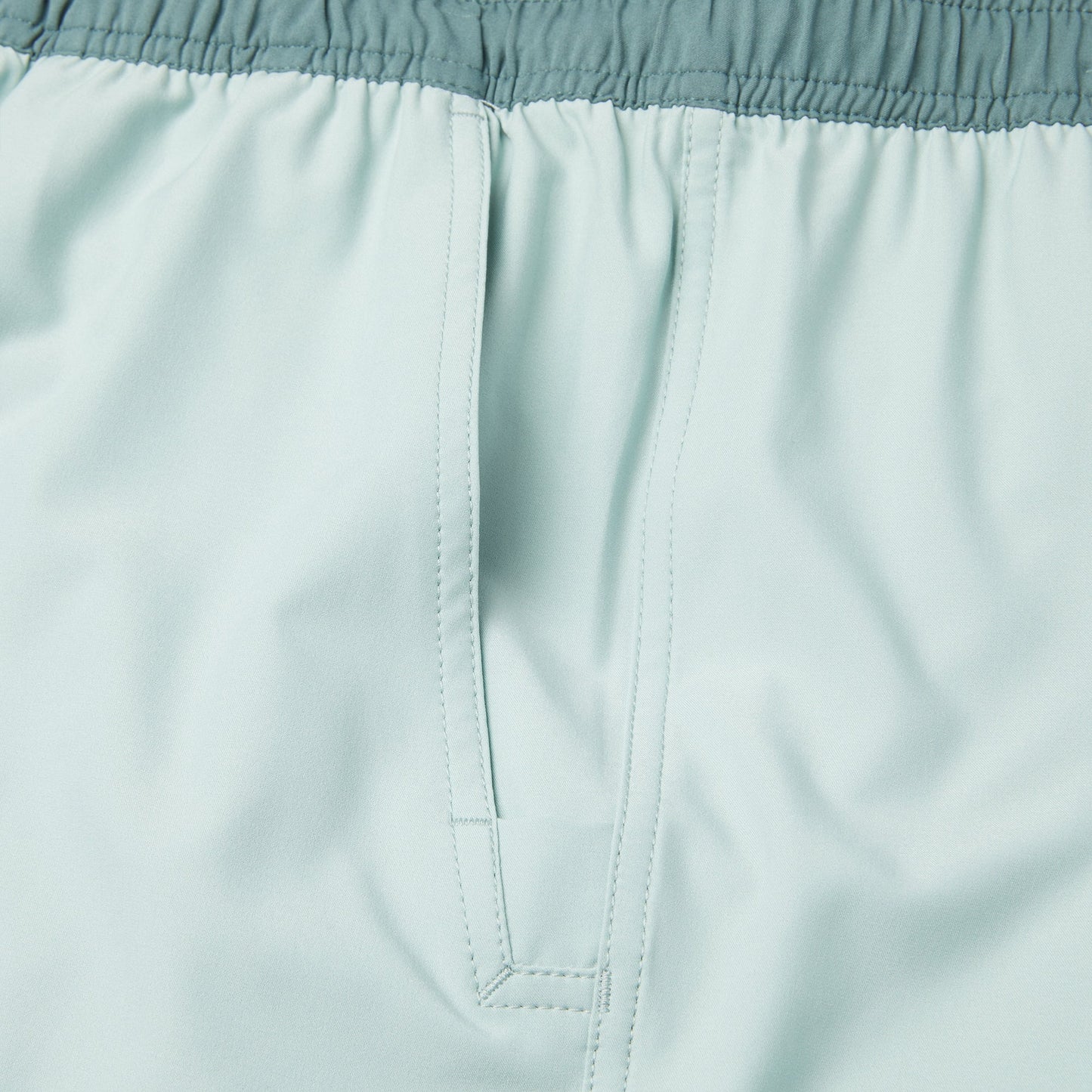 Pelagic Value | Elastic Waist Lined Shorts 17" - Leiday