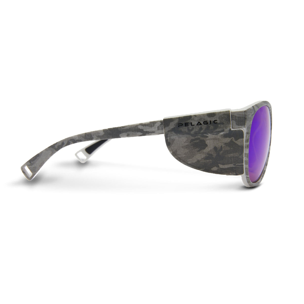 Pelagic Value | Fishing Sunglasses - Navigator - Polarized Poly Lens