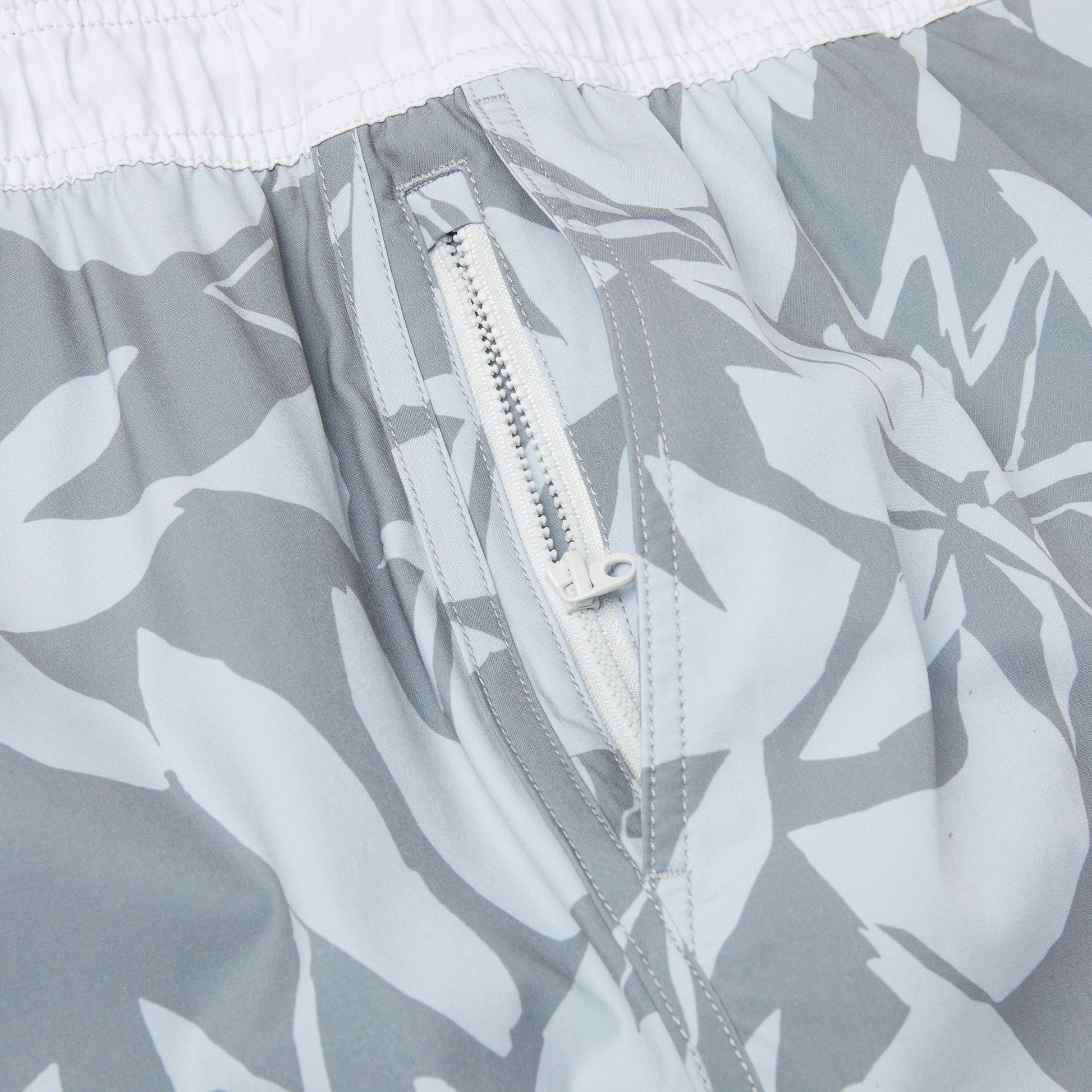 Pelagic Value | Elastic Waist Shorts 16" - Downswell