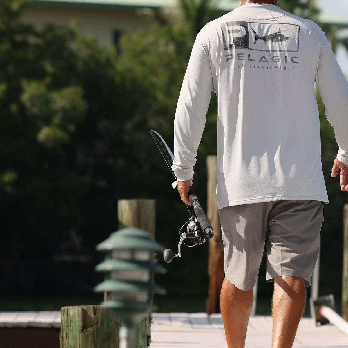 Pelagic Latest | Hybrid Shorts 20" - Mako