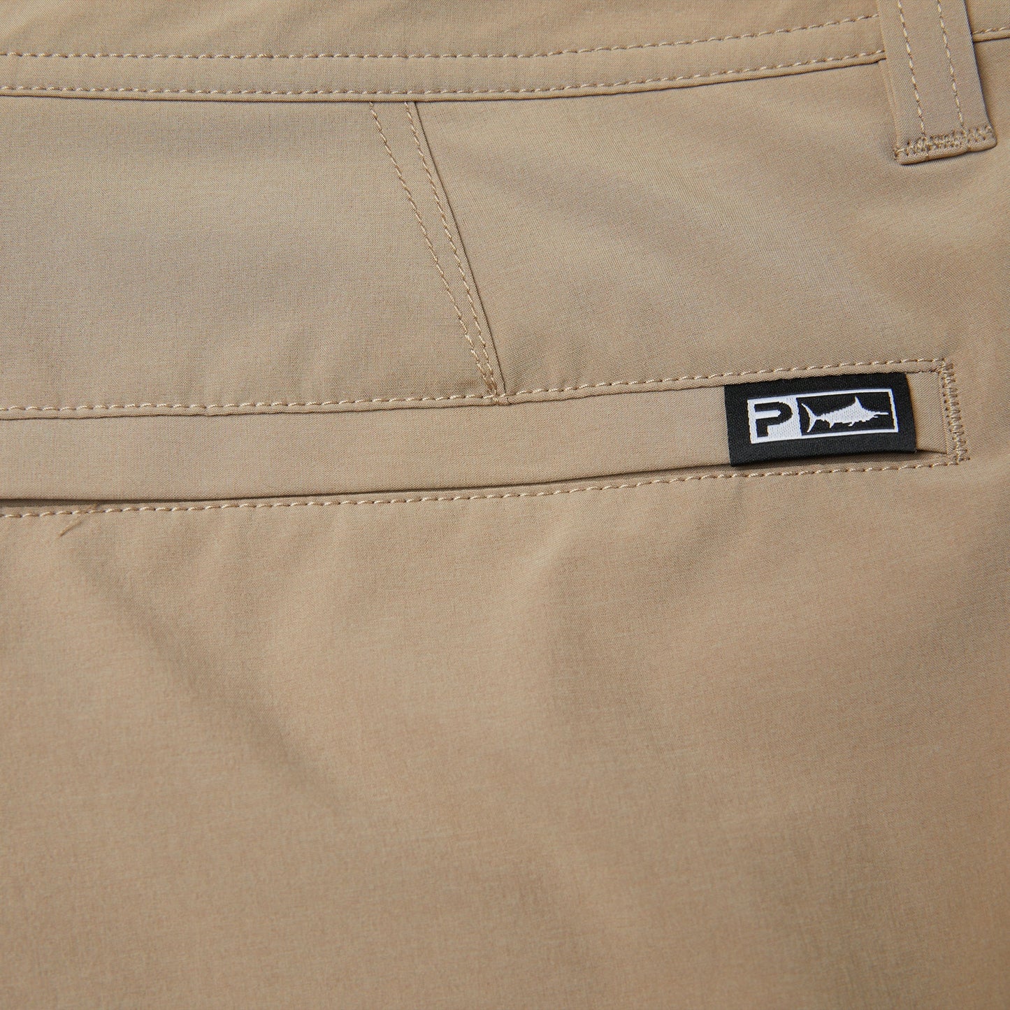 Pelagic Quality | Hybrid Shorts 18" - Mako
