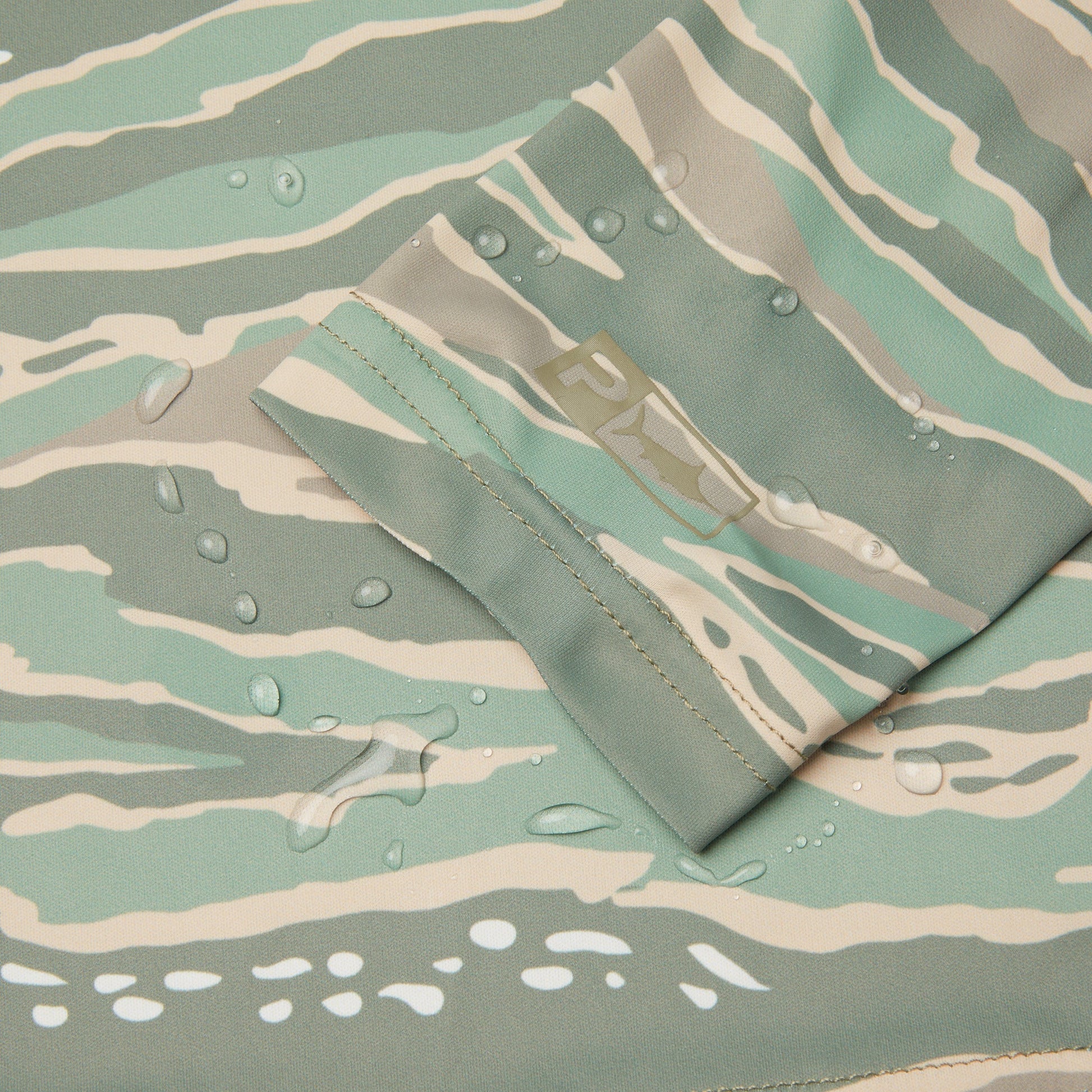 Pelagic Latest | Ws Cropped Fishing Shirt - Ws Vaportek